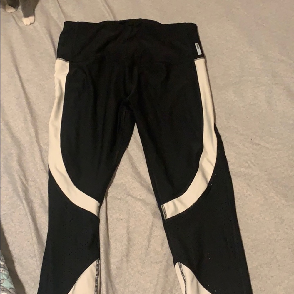 Leggings/workout pants